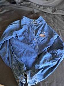 lot 76 image: Harley Davidson Jean shirt size XL
