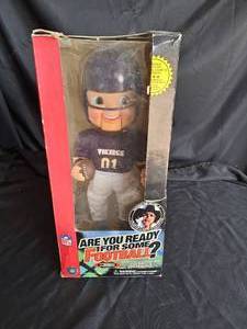 lot 97 image: Rockin Randall Limited edition MNF Doll
