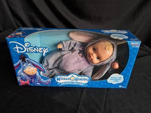lot 141 image: Disney Water Baby NIB