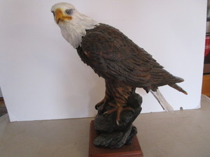 lot 51 image: Bald Eagle Figure