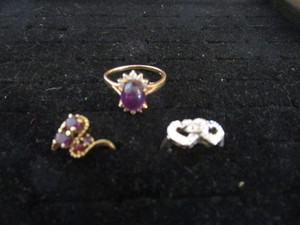 lot 103 image: Costume Rings