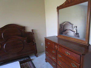 lot 117 image: Dresser & Mirror, Head & Foot Board