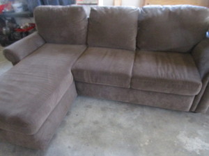 lot 112 image: Chaise Lounge & 2 piece Loveseat