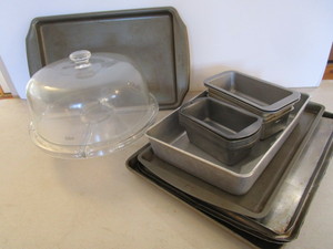 lot 170 image: Baking Pans