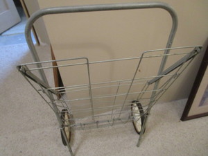 lot 247 image: Shopping Cart