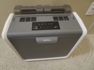 lot 250 image: Humidifier