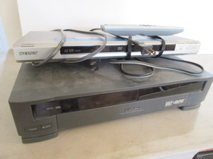 lot 62 image: Sony CDDVD Player, Mitsubishi VCR