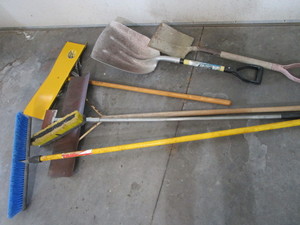 lot 299 image: Shovels, Roof Rake, Broom, Scraper