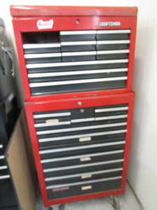 lot 310 image: Craftsman Tool Chest & Contents