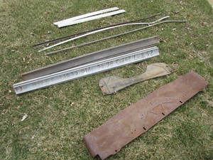 lot 354 image: Car Parts, Chrome