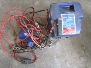 lot 361 image: Utility Winch