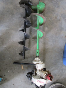 lot 367 image: Jiffy Gas Auger