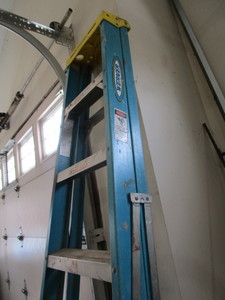 lot 368 image: Werner 8ft Fiberglass Ladder