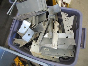 lot 386 image: Joist Hangers, Flashing, Tote Full