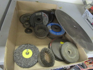 lot 392 image: Abrasive Wheels & Whips