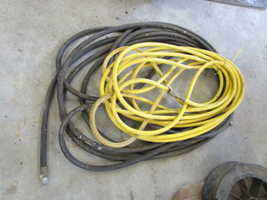 lot 398 image: Air Hoses