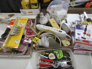lot 412 image: Household Tools