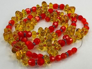 lot 21 image: Vintage Orange and Yellow Glass Bead Strand