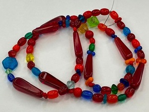 lot 60 image: Colorful Glass Vintage Bead Strand