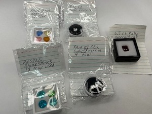 lot 102 image: Faux Gem Lot - Rhinestone - Cubic Zirconia - Emerald