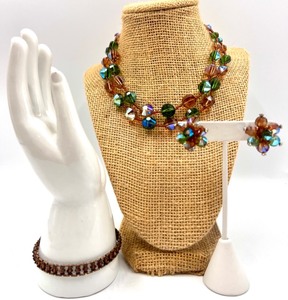 lot 22 image: Vendome Vintage Jewelry Set with Crystal Necklace, Bracelet, and Earrings
