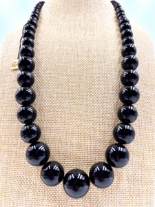lot 42 image: Genuine Black Onyx Beaded Necklace Made in Taiwan