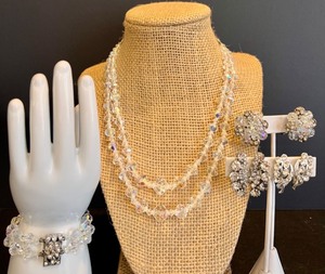 lot 86 image: Aurora Borealis Crystal Jewelry Set Necklace, Bracelet, 3 Pairs of Earrings