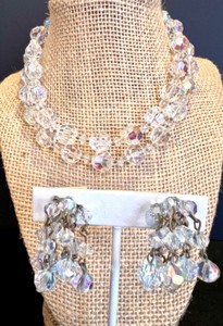 lot 87 image: Vintage Lisner Crystal Necklace and Clip-On Earrings