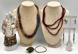 lot 114 image: Collection of Handmade Beaded Jewelry - 2 Necklaces, 3 Bracelets, and 2 Earrings and Turtle Bead Pin