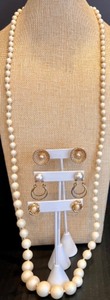 lot 137 image: Vintage Pearl Necklace and 3 Pair Gold-tone Clip Earrings Set