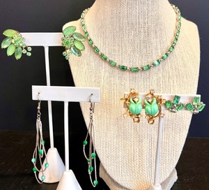 lot 158 image: BOGOFT Green Gemstone Necklace & Earring Set with Coordinating Pairs of Earrings