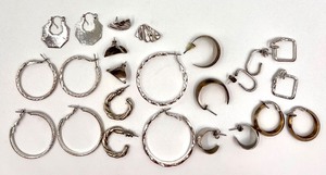 lot 165 image: Collection of 12 Pairs of Assorted Hoop and Stud Silver Toned Earrings