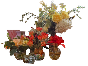 lot 48 image: Springy Decorative Selection