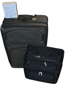lot 182 image: Luggage Options