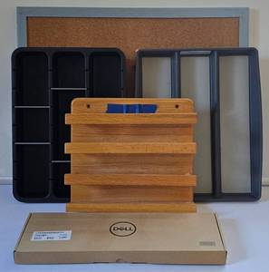 lot 146 image: Office Supply Grouping