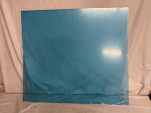 lot 62 image: Muraflex Plexiglass Pane - 35 x 32 x 0.125