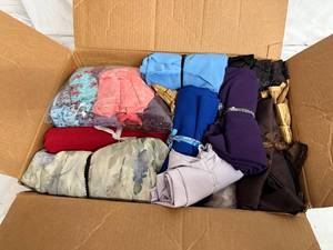 lot 80 image: Box of Assorted Fabric