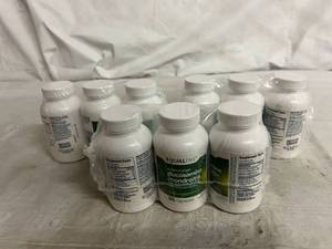 lot 52 image: 12 Bottles of Equaline Glucosamine Chondroitin