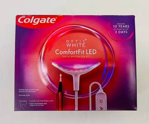 lot 35 image: Cologate Optic White Comfort Fit LED Whitening Kit