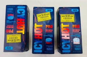 lot 38 image: 3x Icy Hot Pro-Massaging Applicator