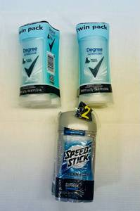 lot 55 image: 2x Twin Pks Degree Ultra Clear &  2pk Speed Stick-Ocean Surg