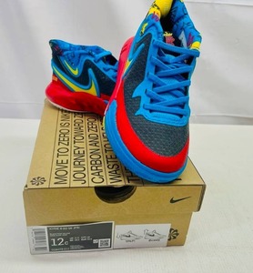 lot 30 image: Size 4Y Kyrie 8 GO SE BlackTour Yellow