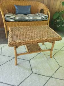 lot 95 image: Wicker Loveseat and Coffee Table Set with Cushions