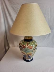lot 269 image: Vintage Hand-Painted Ceramic Table Lamp with Fabric Shade