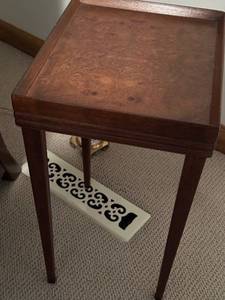 lot 118 image: Vintage Wooden Side Table with Burl Wood Top