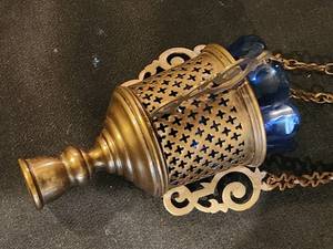 lot 157 image: Vintage Brass Hanging Lantern with Blue Glass Insert