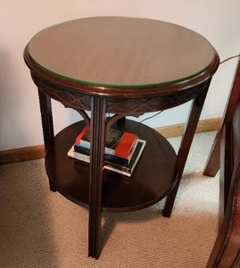 lot 306 image: Vintage Wooden Side Table with Glass Top
