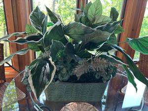 lot 326 image: Artificial Plant Arrangement in Green Ceramic Planter