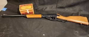 lot 179 image: Daisy BB Gun Air Rifle with Wooden Stock