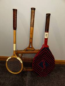 lot 183 image: Vintage Tennis Racket Set Including Slazenger and Spalding Models